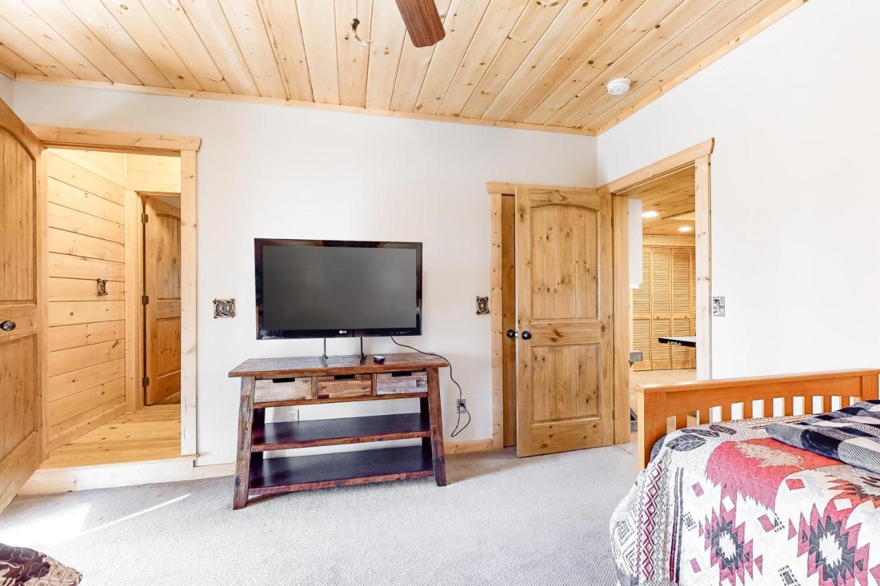 Bearfoot Lodge Ellijay Eksteriør bilde