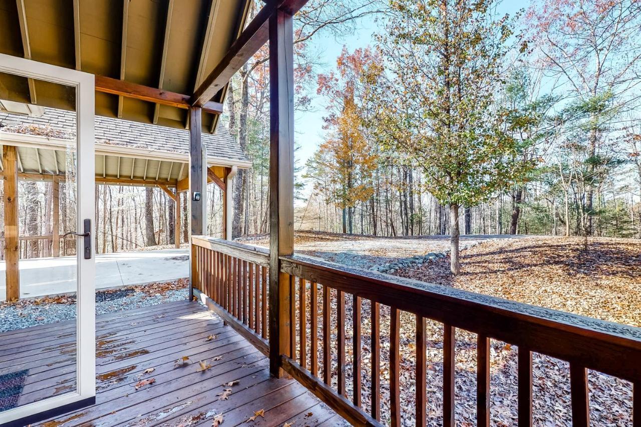 Bearfoot Lodge Ellijay Eksteriør bilde