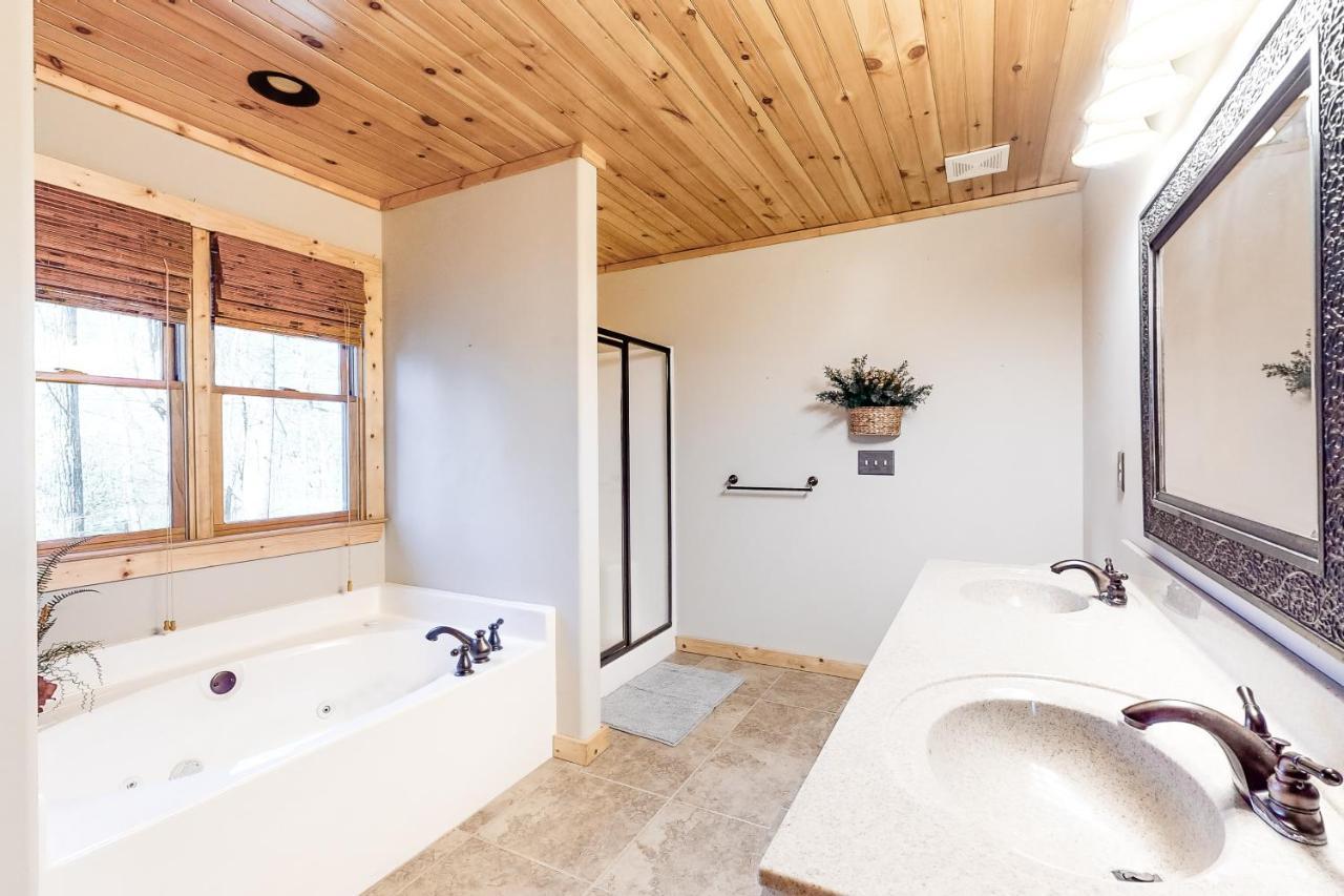 Bearfoot Lodge Ellijay Eksteriør bilde